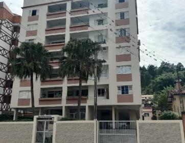 APARTAMENTO PRÓXIMO AO CENTRO