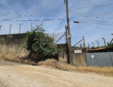 TERRENO EM BAIRRO