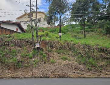 TERRENO PRÓX. CENTRO