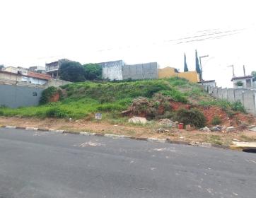 TERRENOS EM BAIRRO