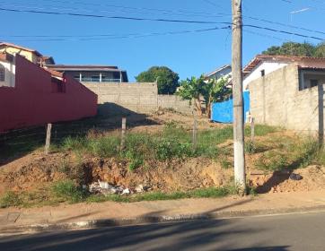 EXCELENTE TERRENO EM BAIRRO