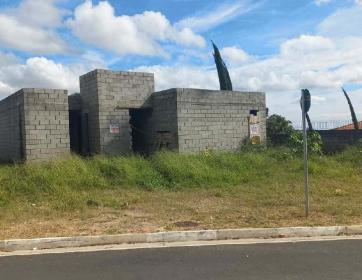 CASA EM BAIRRO