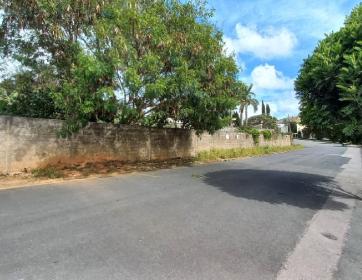 TERRENO EM BAIRRO