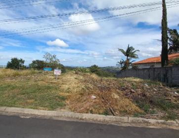 TERRENO EM BAIRRO