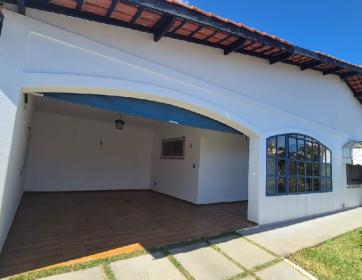 EXCELENTE CASA PRÓX. CENTRO